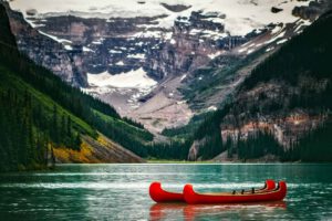 Things to do in Alberta - Visit Lake Louise